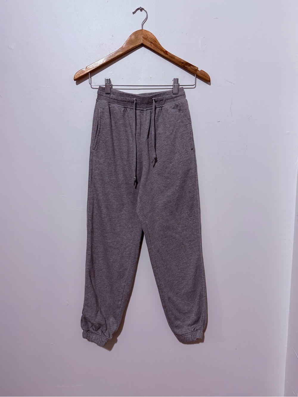 Women's Gray Elastic Cuff Joggers